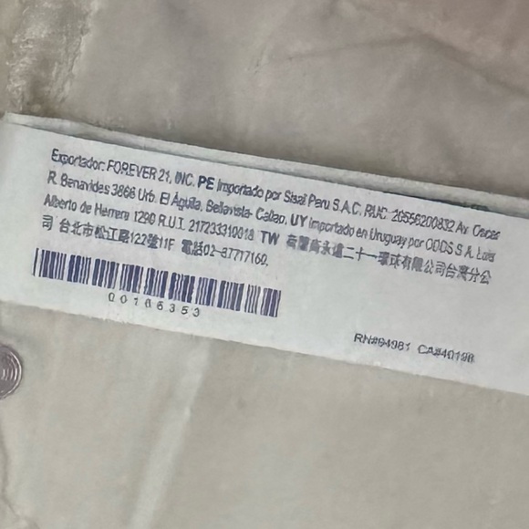 Forever 21 Size 27 Woven Skin Crean/Beige Short Shorts High Rise with Cuff - Picture 9 of 10